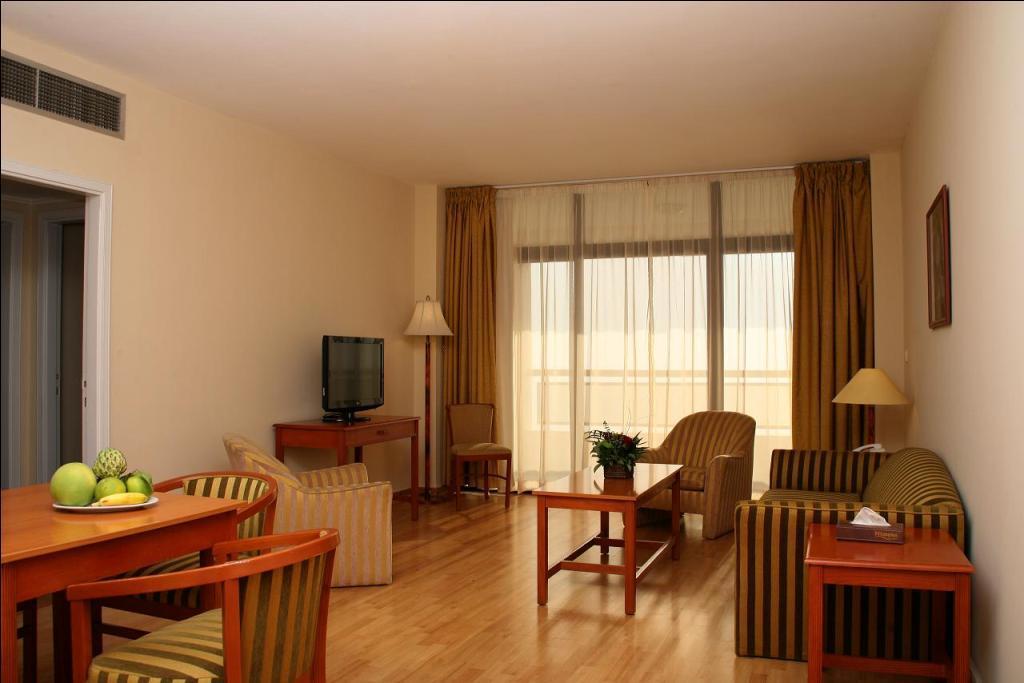 Coral Beirut Al Hamra Hotel Luaran gambar