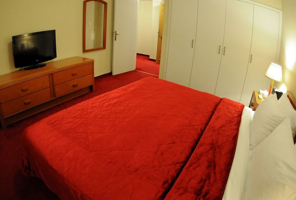 Coral Beirut Al Hamra Hotel Luaran gambar