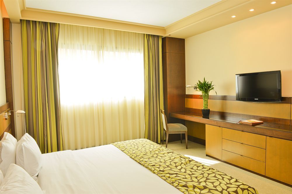 Coral Beirut Al Hamra Hotel Luaran gambar