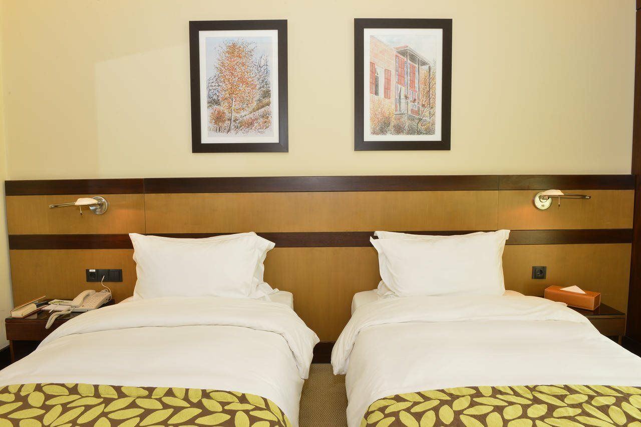 Coral Beirut Al Hamra Hotel Luaran gambar
